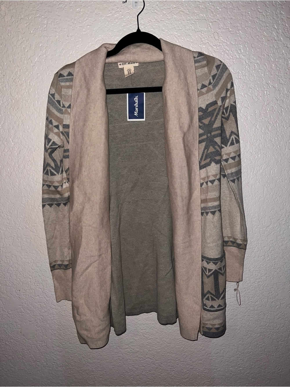 NWT Open-Front Aztec Knit Cardigan in Beige and Gray